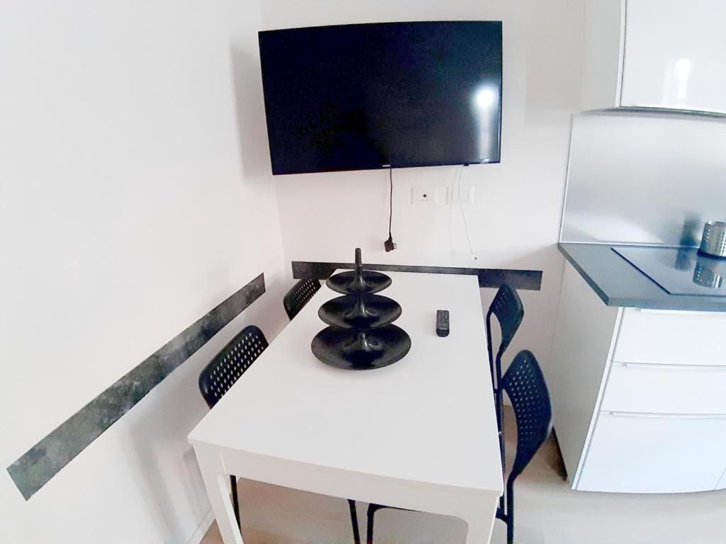 Easy Room Italy Milano Eksteriør bilde