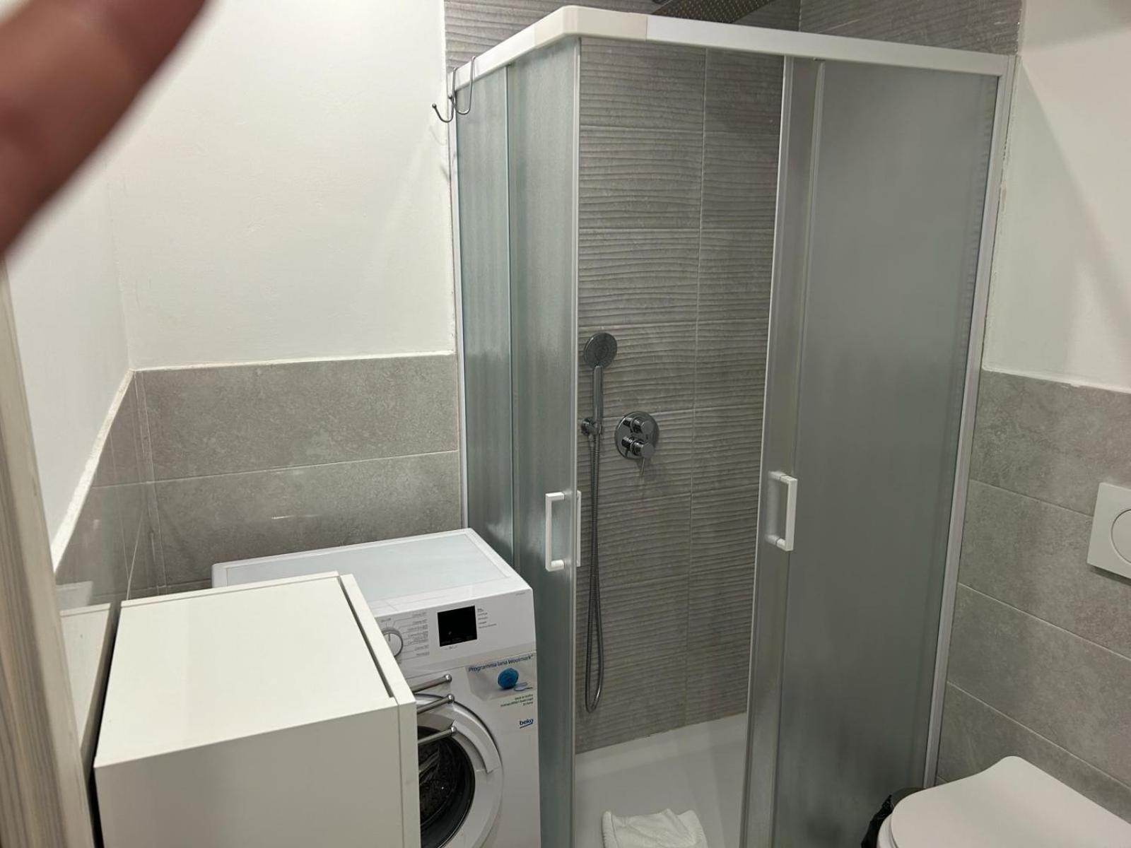Easy Room Italy Milano Eksteriør bilde