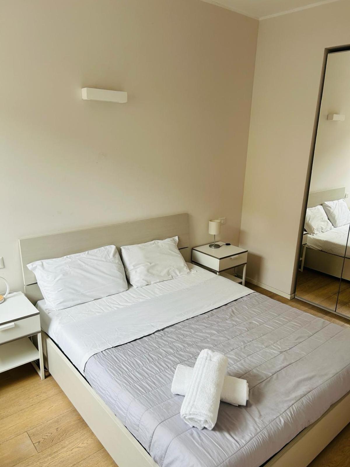 Easy Room Italy Milano Eksteriør bilde