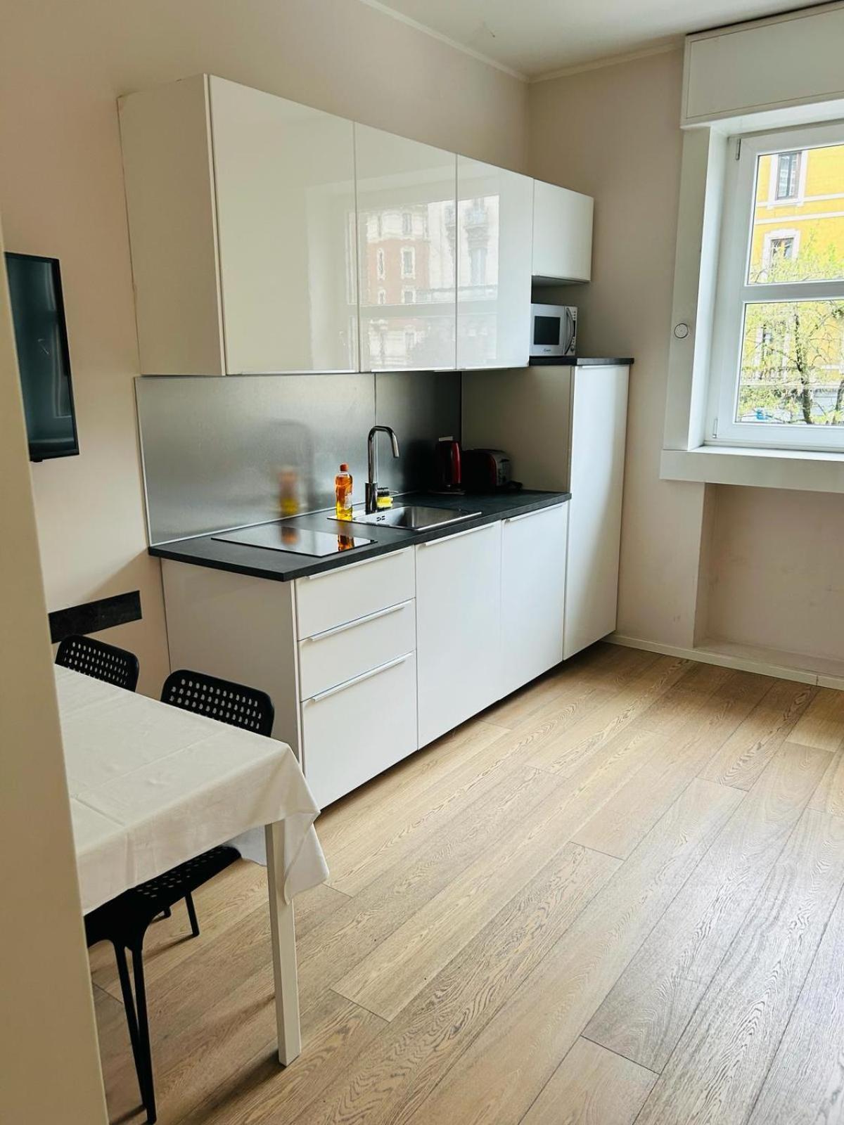 Easy Room Italy Milano Eksteriør bilde